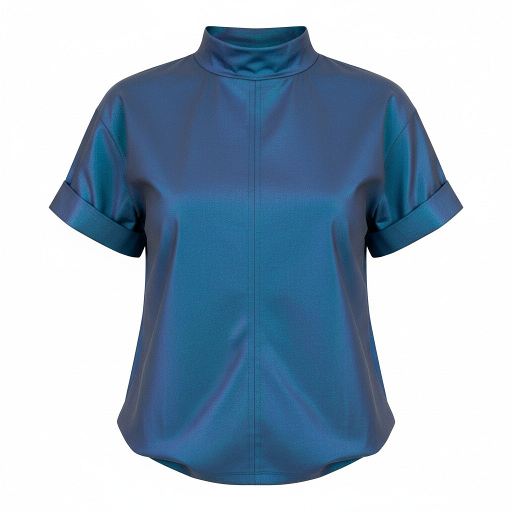 Blusa Feminina em Malha com Recorte e Gola Alta